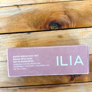 Ilia Super Serum Skin Tint in ST8 Shela